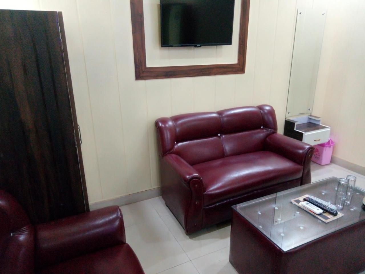 Hotel Sunrise Orai Exterior photo